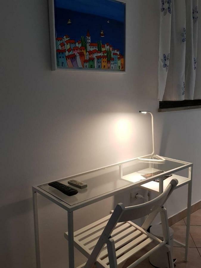 L&M Room Пула Екстер'єр фото